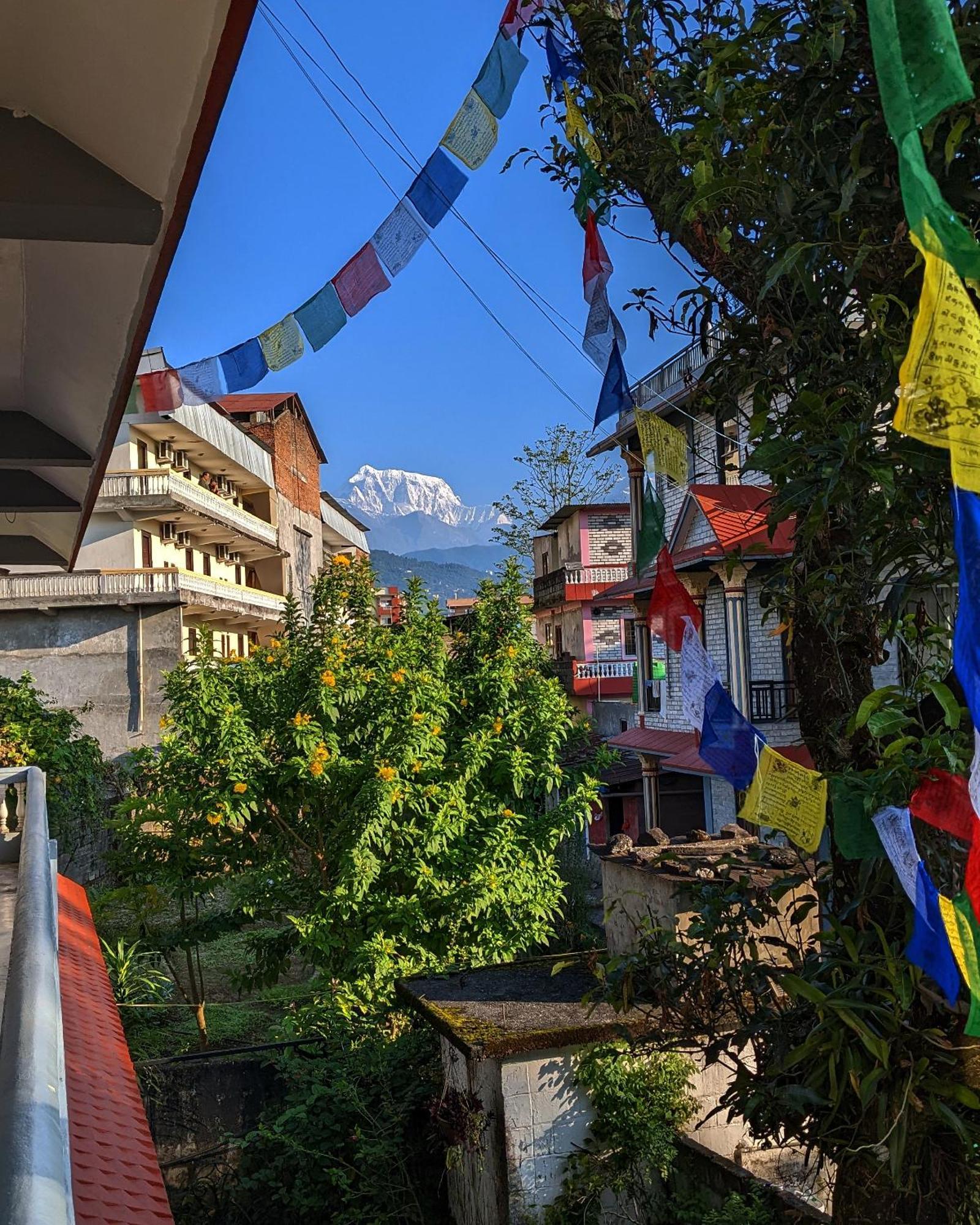 Hotel Mountain View - Lakeside Pokhara Exterior photo