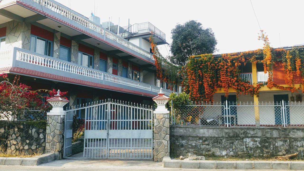 Hotel Mountain View - Lakeside Pokhara Exterior photo